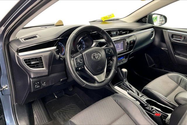 Used 2015 Toyota Corolla S image 14