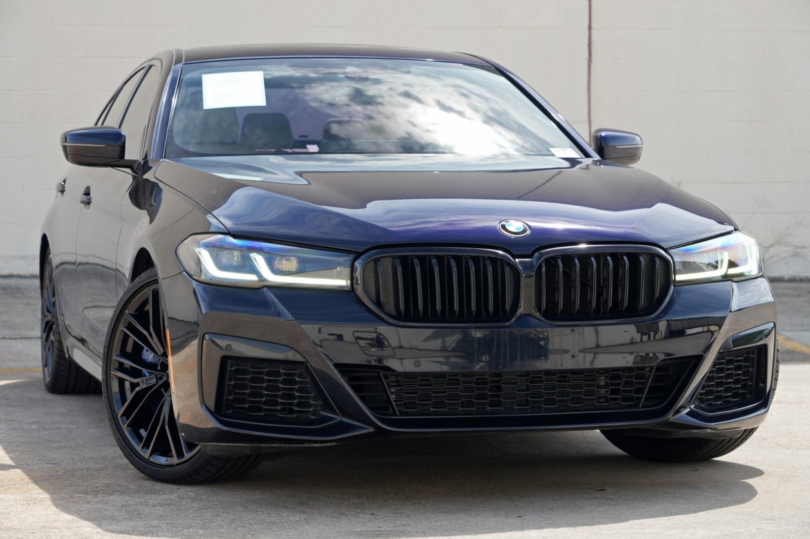 Used 2021 BMW 540i w/ M Sport Package RWD image 4