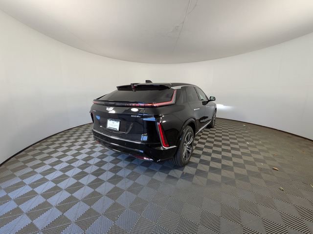 New 2026 Cadillac Lyriq Luxury w/ LPO, Floor Liner Package image 3