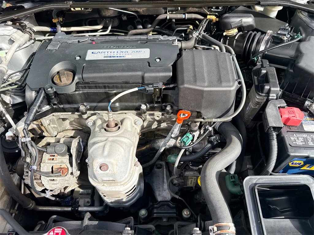 Used 2016 Honda Accord Sport image 30