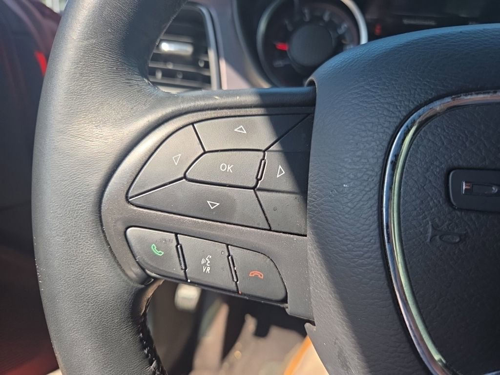 Used 2018 Dodge Challenger SXT RWD image 13
