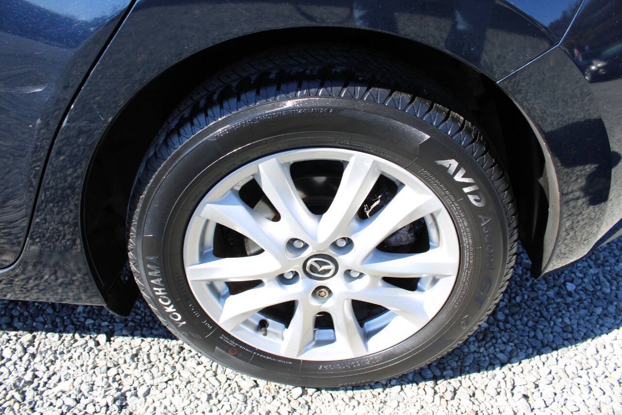 Used 2014 MAZDA MAZDA3 i Touring w/ Moonroof Package 1 FWD image 24