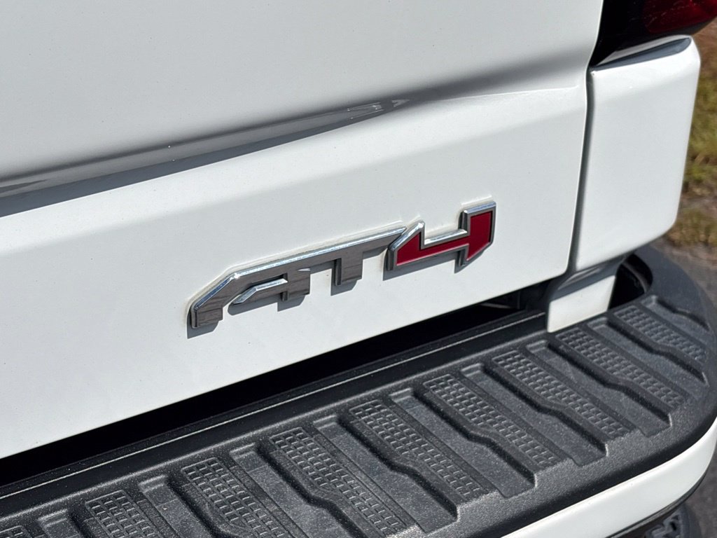 Used 2021 GMC Sierra 1500 AT4 AWD/4WD image 12