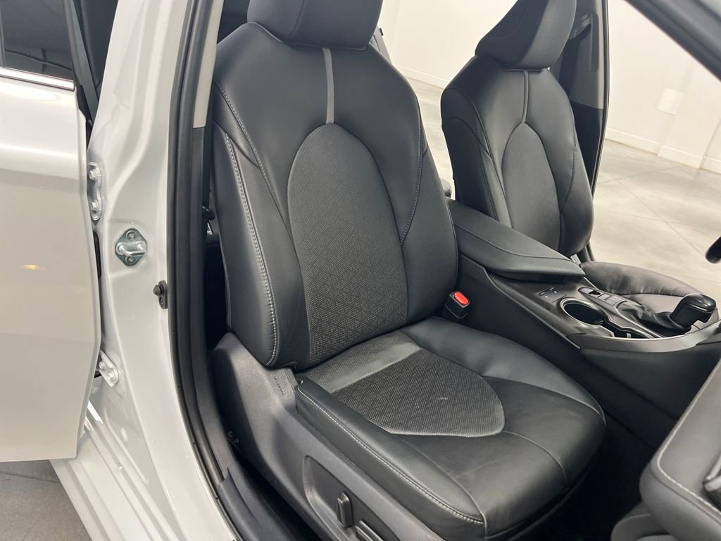 Used 2024 Toyota Camry XSE image 20