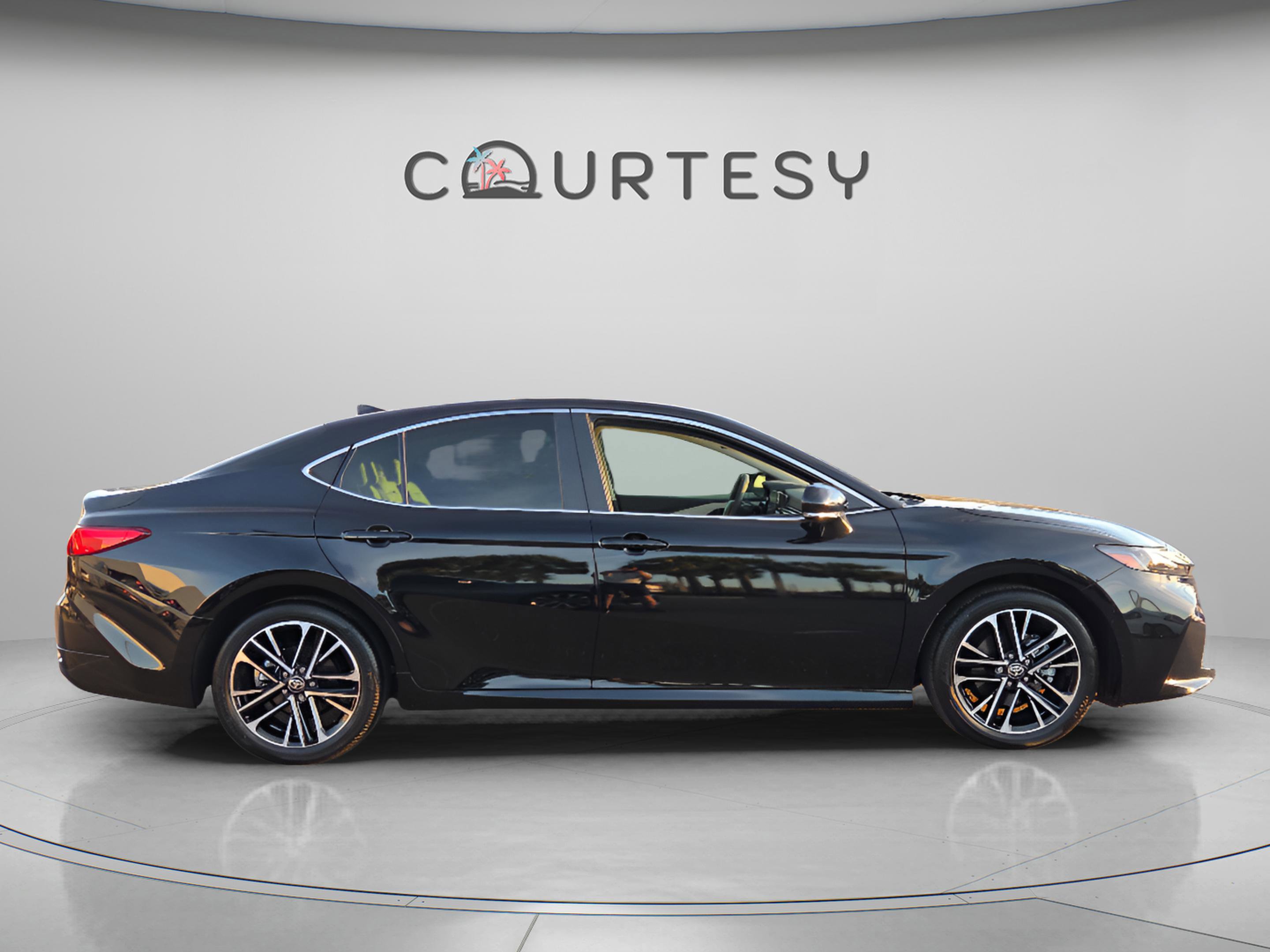 Certified 2025 Toyota Camry XLE image 7