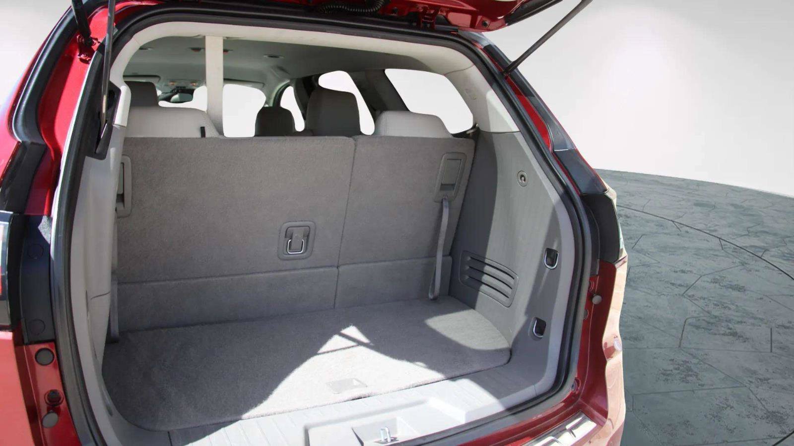 Used 2016 Chevrolet Traverse LTZ AWD/4WD image 22