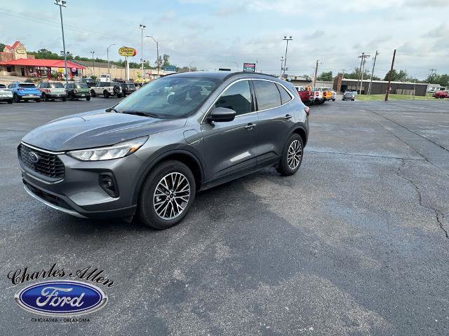 New 2025 Ford Escape SE FWD image 7