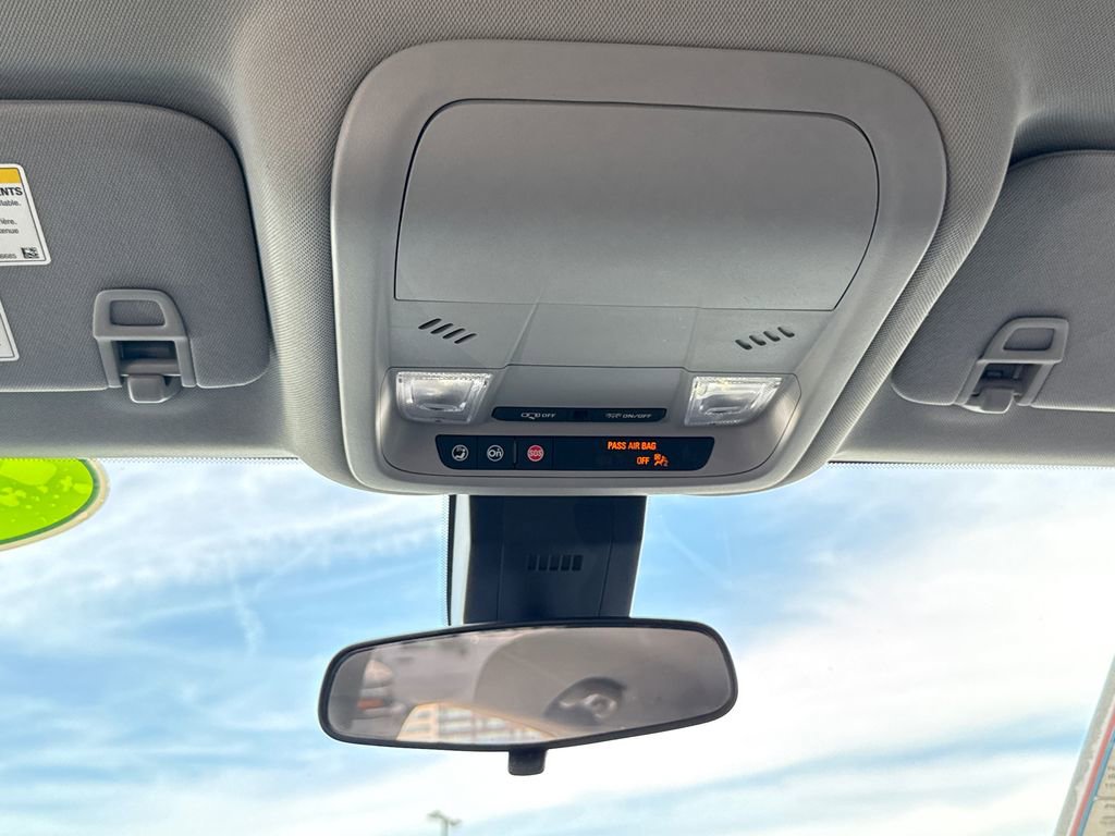 Used 2022 Chevrolet Equinox LS image 22