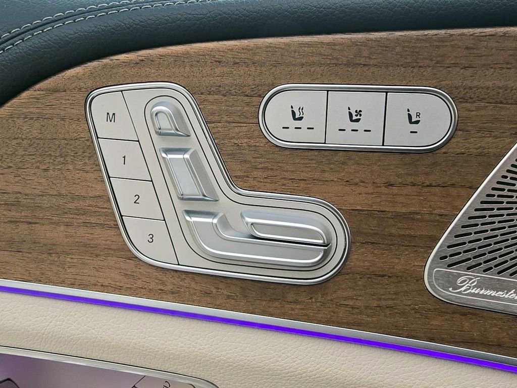 Used 2024 Mercedes-Benz GLS 580 4MATIC w/ Warmth & Comfort Package image 23