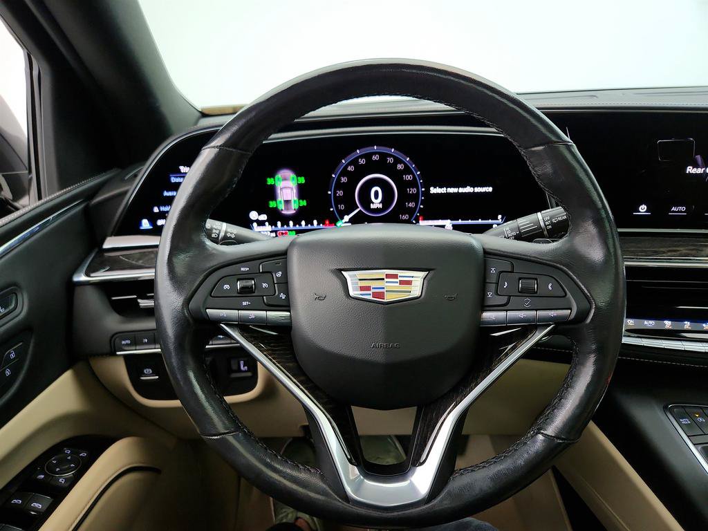 Used 2021 Cadillac Escalade Premium Luxury w/ Driver Assist Tech Package AWD/4WD image 18