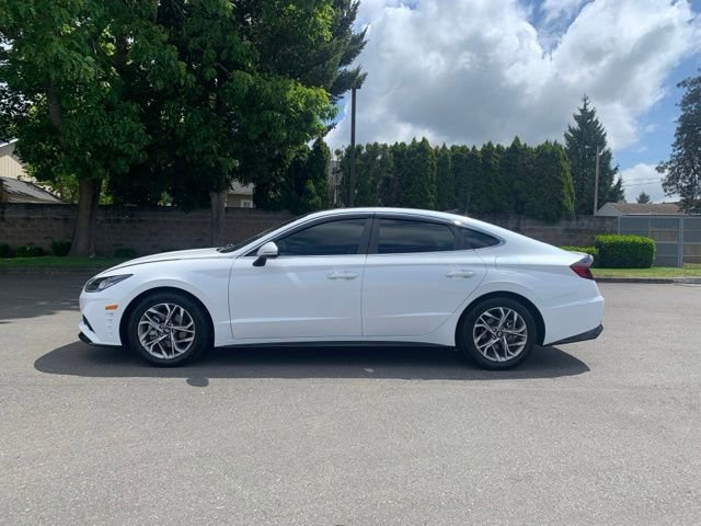 Used 2021 Hyundai Sonata SEL w/ Convenience Package FWD image 2