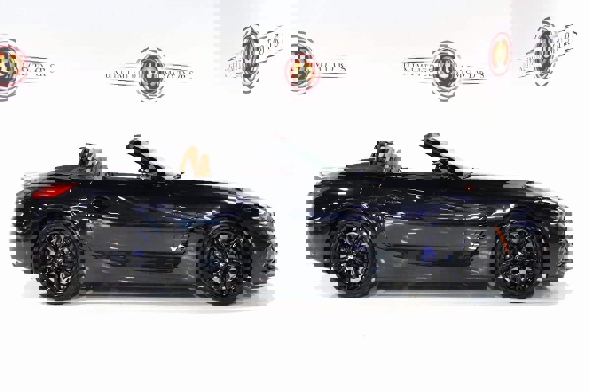 Used 2024 BMW Z4 M40i w/ Premium Package image 72