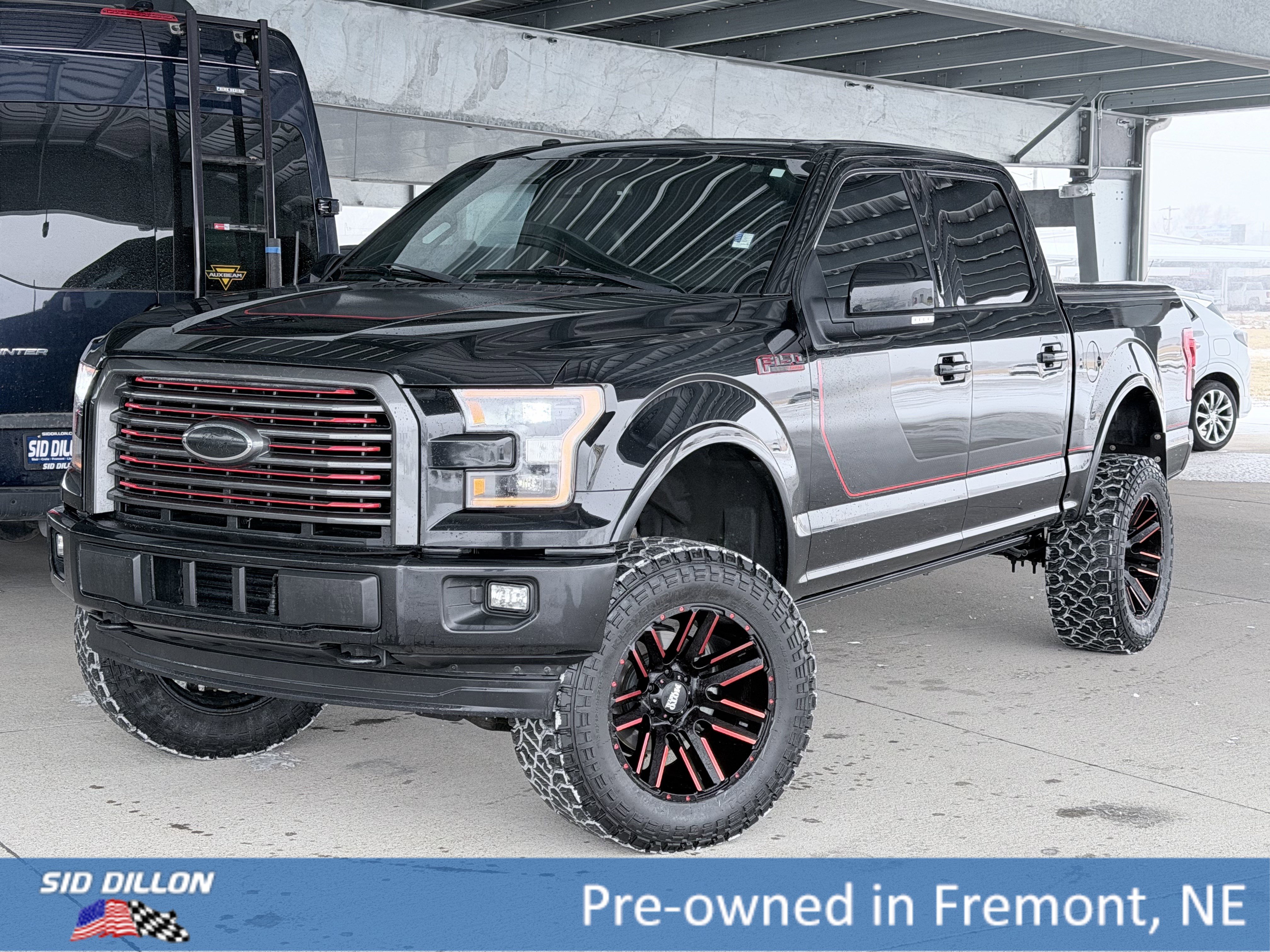 Used 2017 Ford F150 Lariat w/ Equipment Group 502A Luxury AWD/4WD image 1