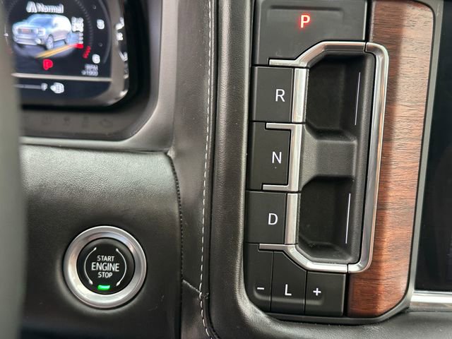 Used 2023 GMC Yukon XL Denali Ultimate image 35