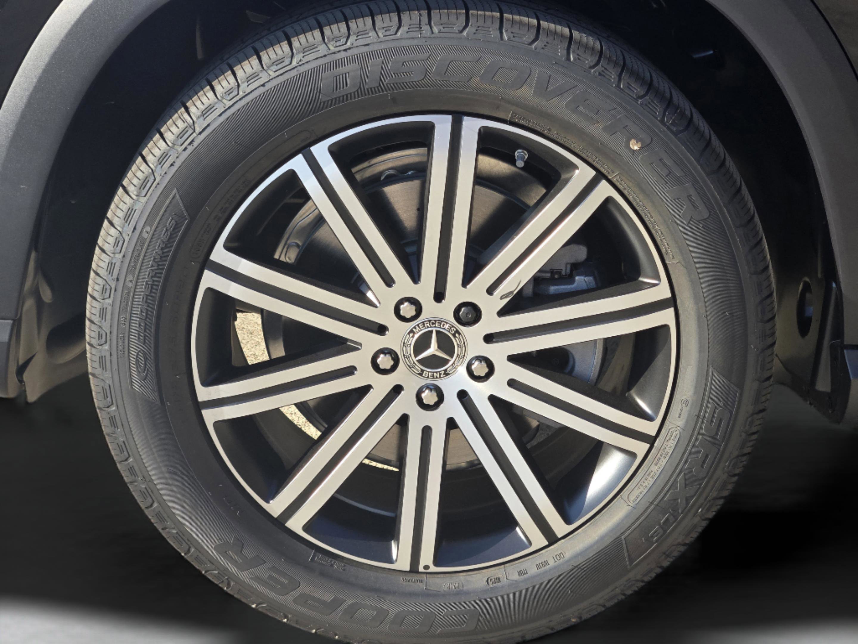 Used 2026 Mercedes-Benz GLE 350 4MATIC image 32