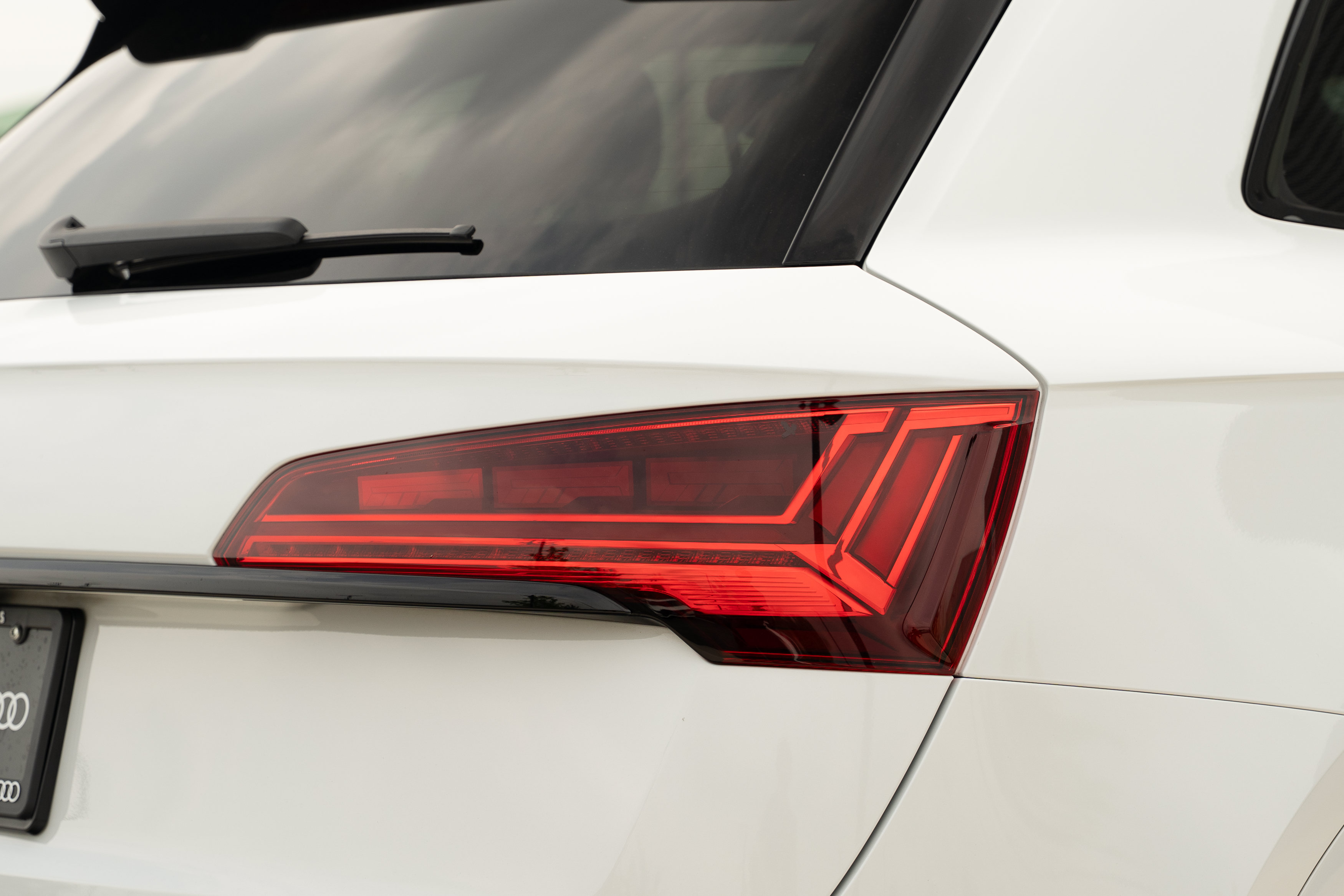 Certified 2023 Audi SQ5 Prestige w/ Prestige Package AWD/4WD image 36