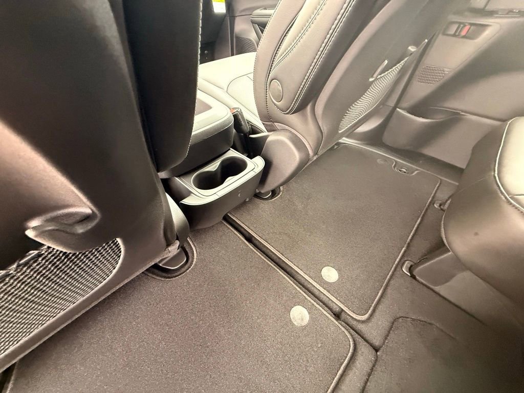 New 2026 Chrysler Pacifica Select image 25