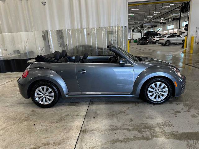Used 2018 Volkswagen Beetle 2.0T Coast image 11