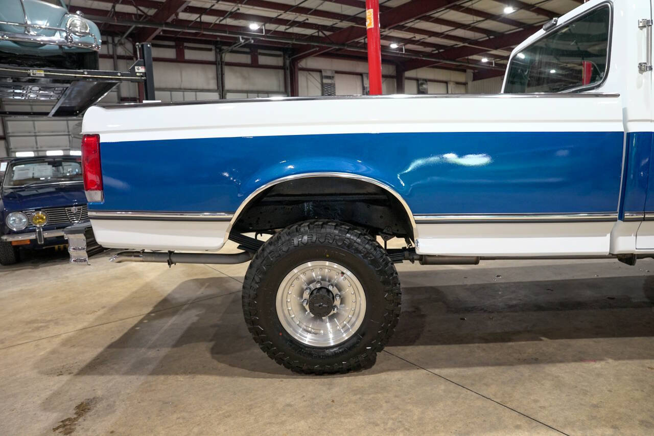 Used 1989 Ford F250 4x4 Regular Cab image 9