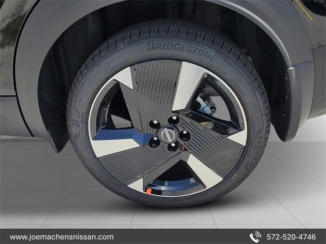 New 2026 Nissan Kicks SR image 9