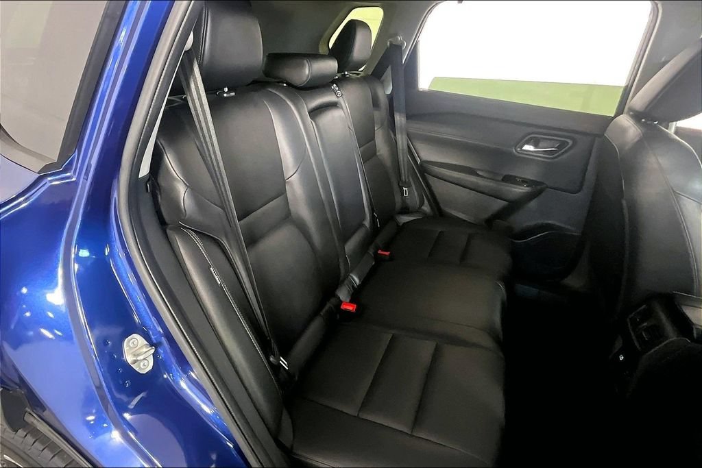 Used 2023 Nissan Rogue SL w/ SL Premium Package FWD image 27
