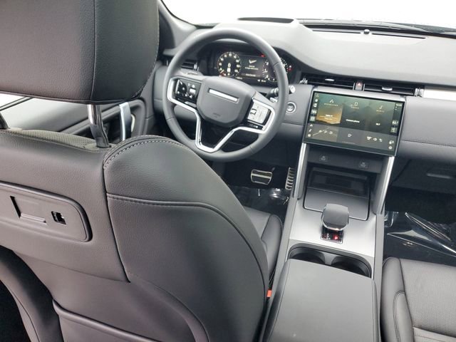 Used 2025 Land Rover Discovery Sport Dynamic SE AWD/4WD image 17