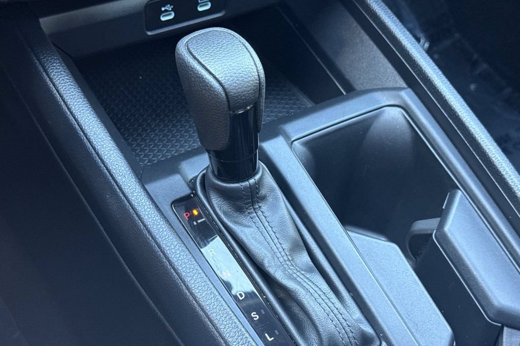Certified 2025 Honda Accord SE image 20
