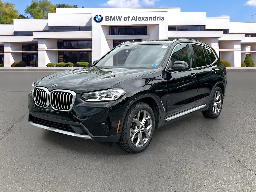 Used 2022 BMW X3 xDrive30i w/ Premium Package 2 (ZPA) AWD/4WD image 3