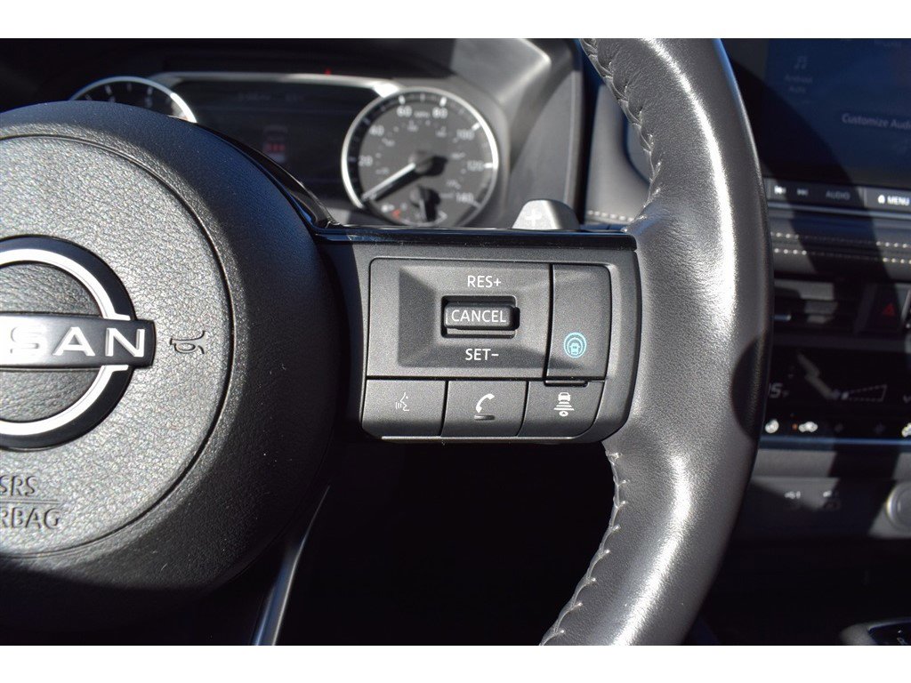 Used 2023 Nissan Rogue SV w/ SV Premium B Package image 26