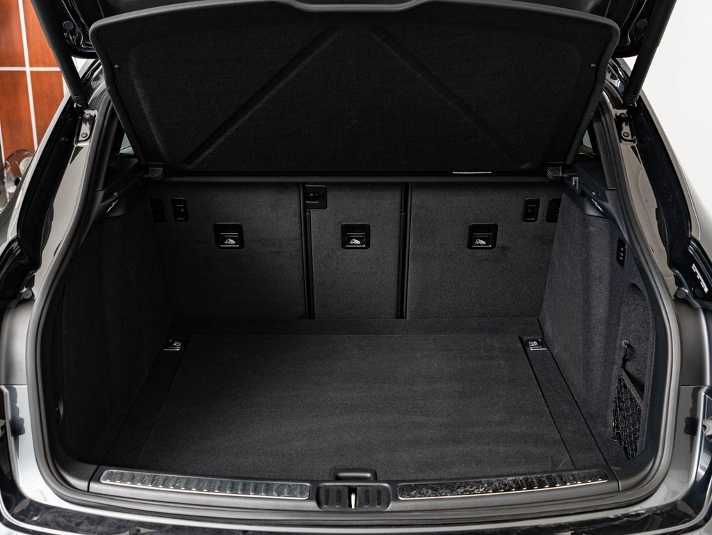 Certified 2024 Porsche Macan S image 21