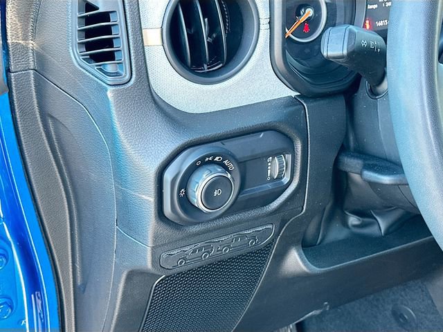 Used 2024 Jeep Wrangler Sport S image 10