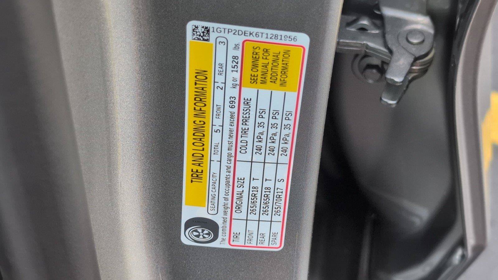 New 2026 GMC Canyon AT4 AWD/4WD image 15