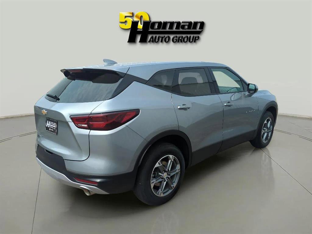 Used 2024 Chevrolet Blazer LT image 5