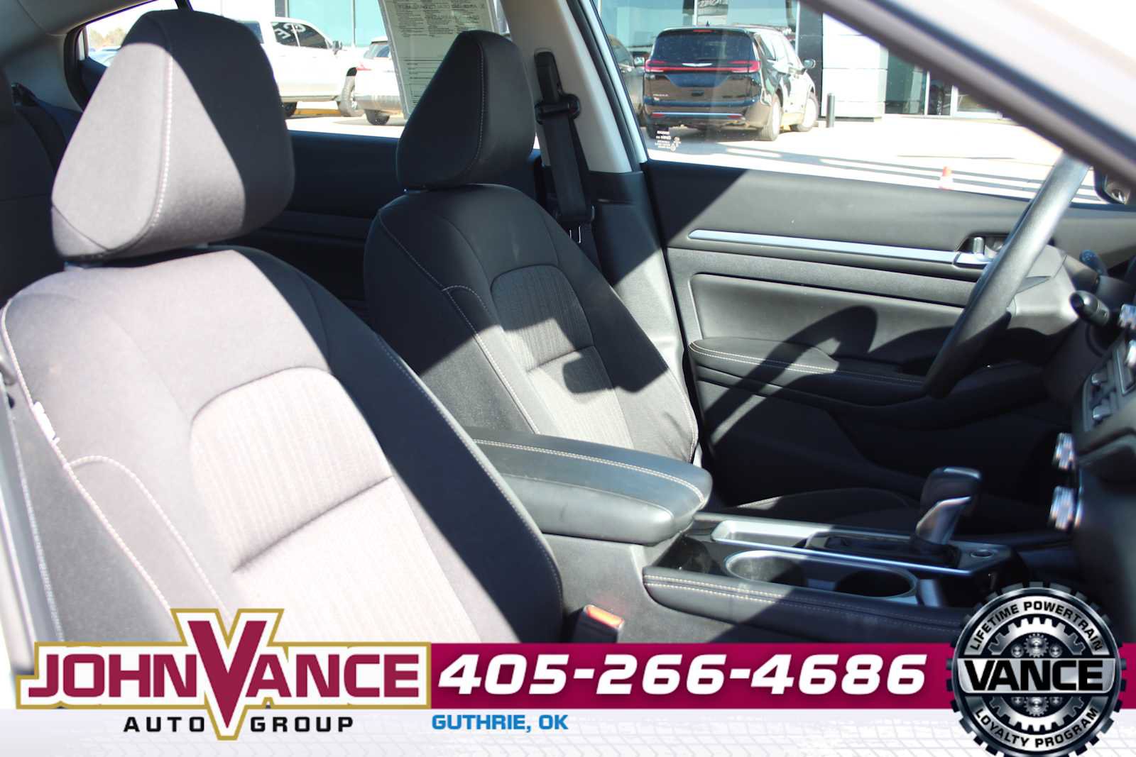 Used 2023 Nissan Altima 2.5 SV image 14