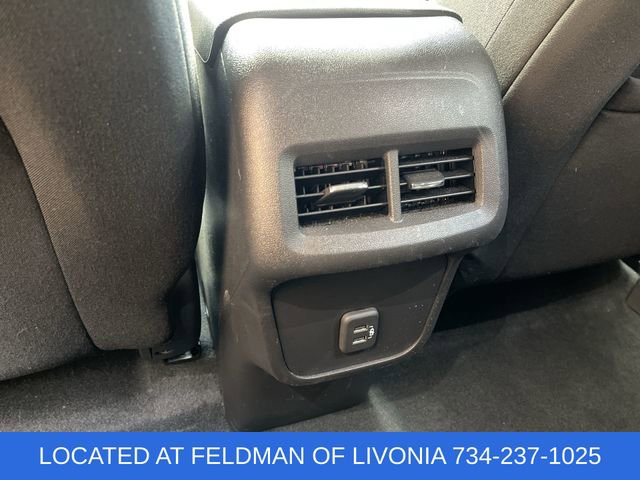 Used 2024 Chevrolet Equinox LT w/ LPO, Floor Liner Package image 20