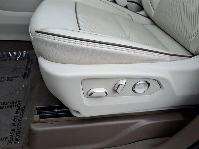 Used 2023 GMC Yukon Denali AWD/4WD image 14