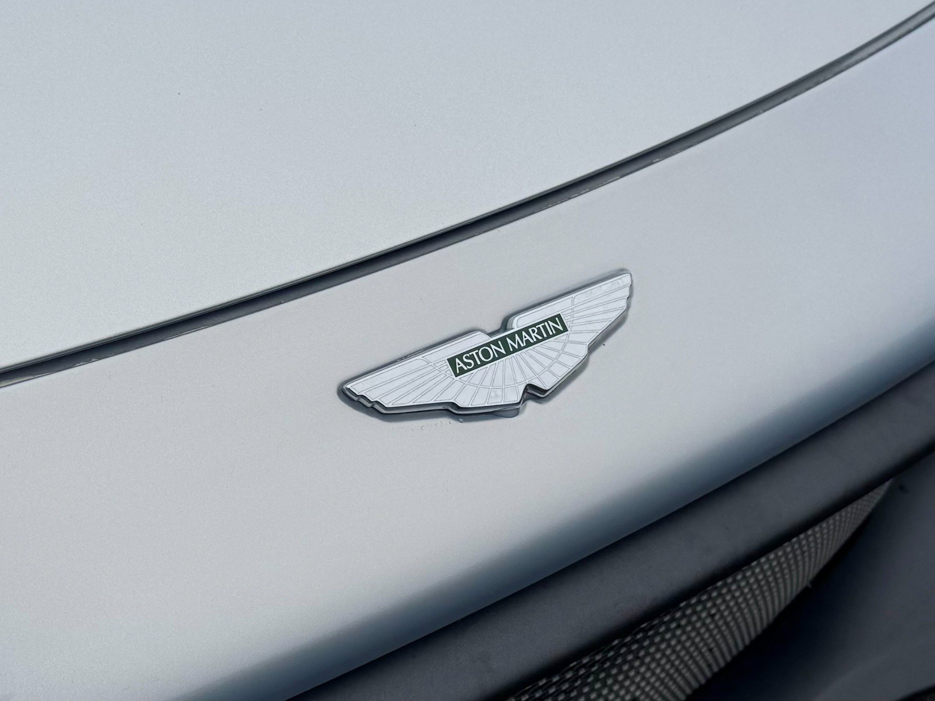 Used 2020 Aston Martin V8 Vantage Coupe image 47