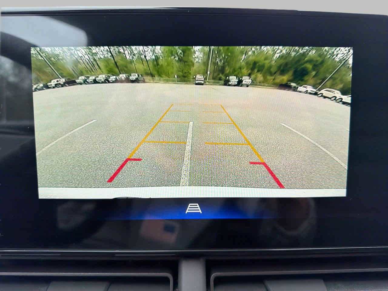 New 2026 Chevrolet Trax LT w/ Driver Confidence Package FWD image 20