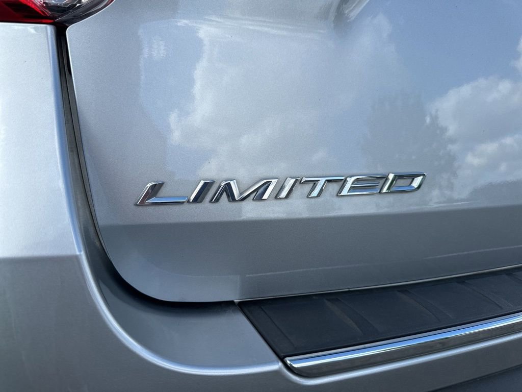 Used 2020 Ford Explorer Limited AWD/4WD image 4