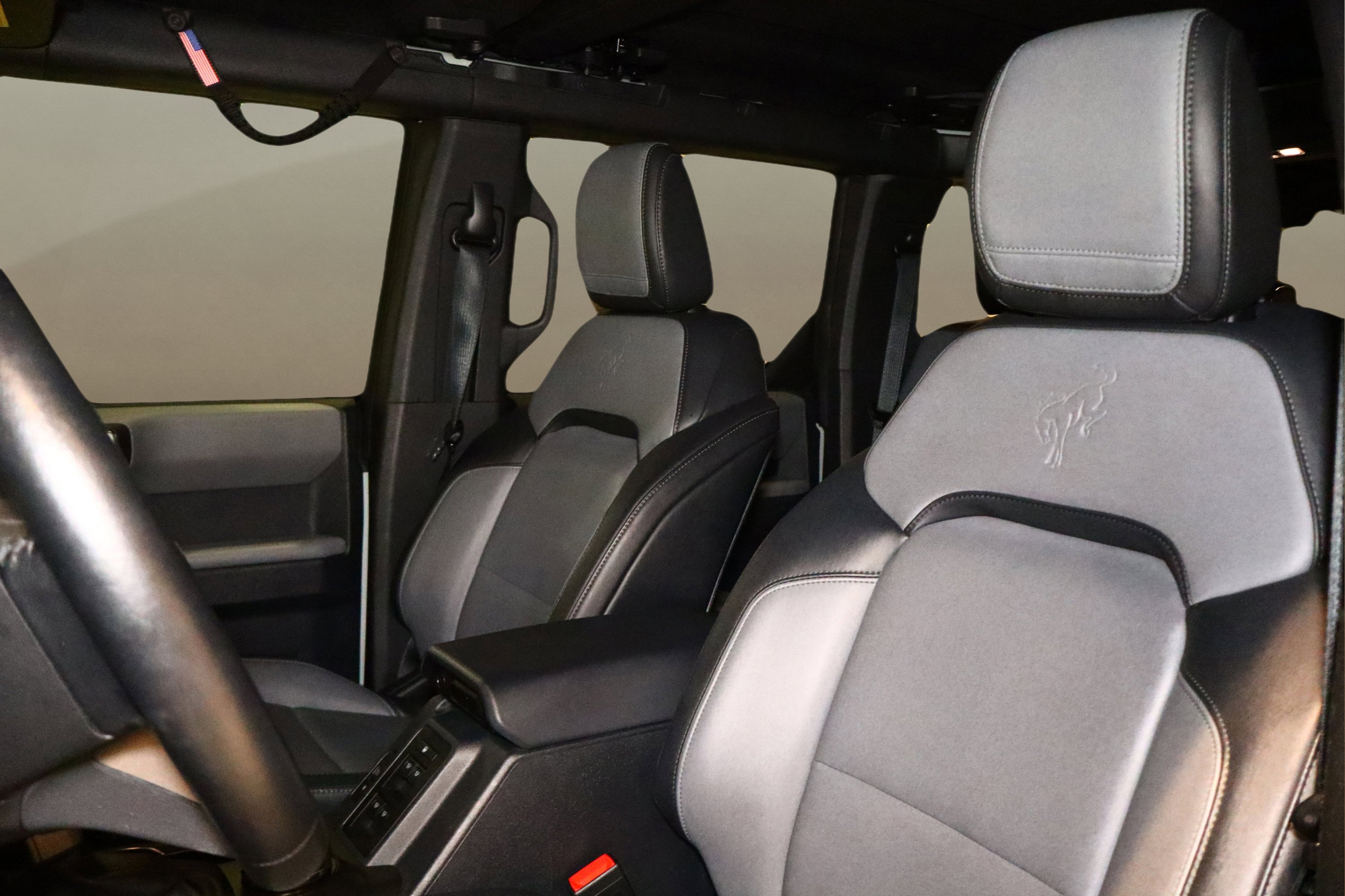 Used 2023 Ford Bronco Everglades image 16