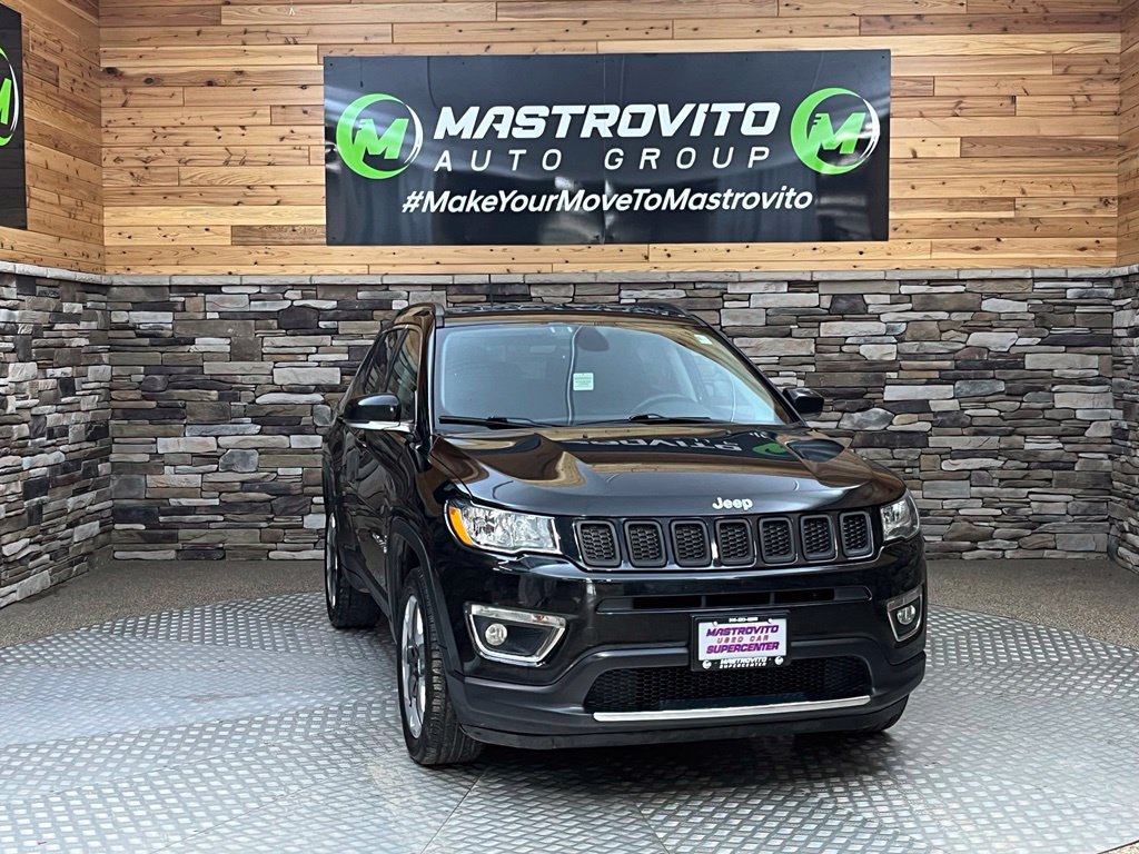 Used 2018 Jeep Compass Limited AWD/4WD image 3