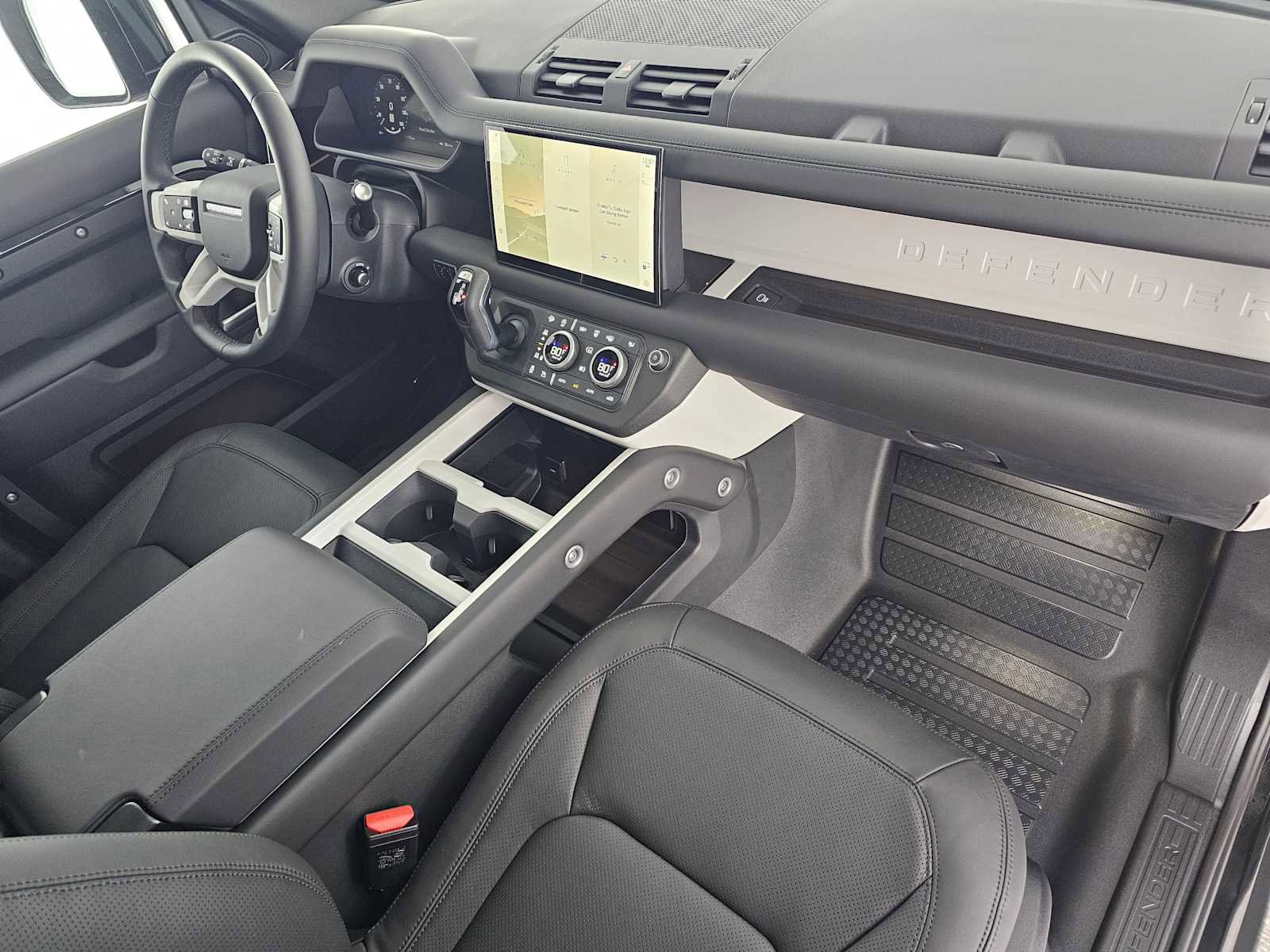 New 2025 Land Rover Defender 110 X-Dynamic SE image 11