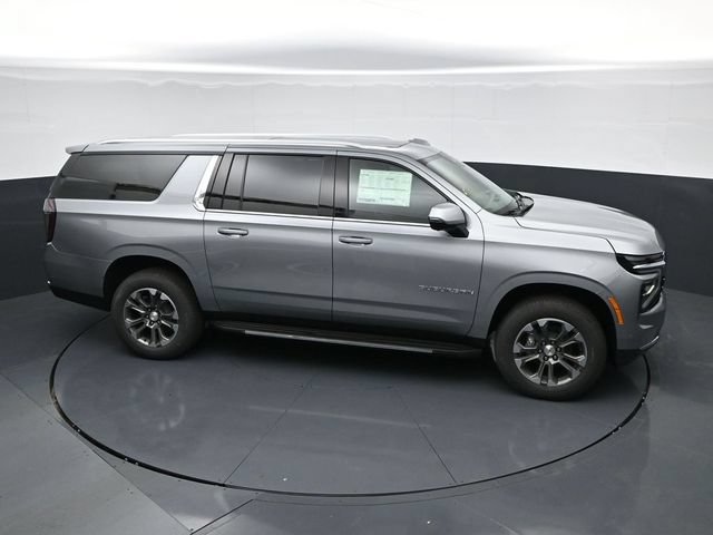 New 2026 Chevrolet Suburban LT w/ Comfort Package AWD/4WD image 42