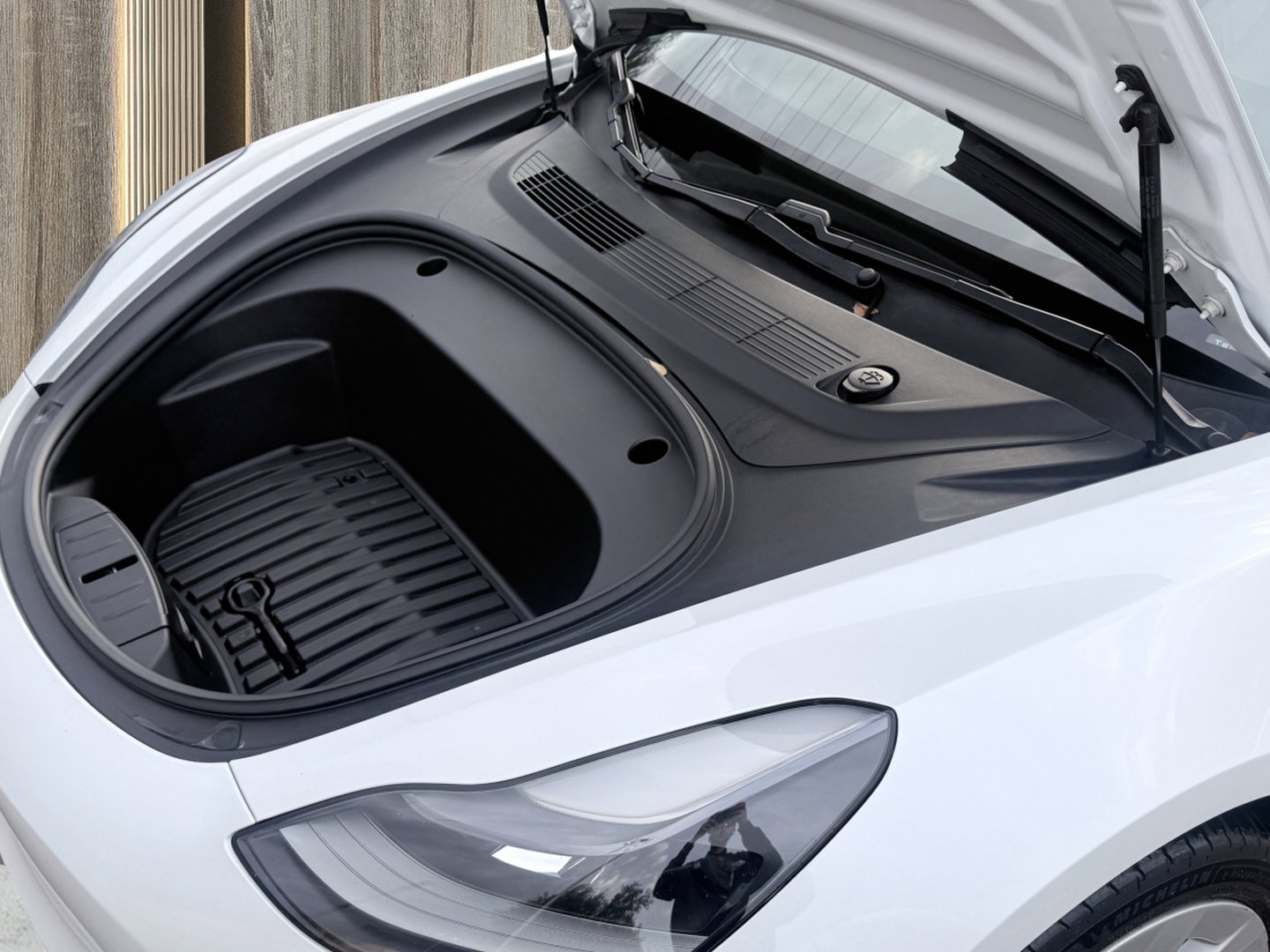 Used 2021 Tesla Model 3 Standard Range Plus image 22