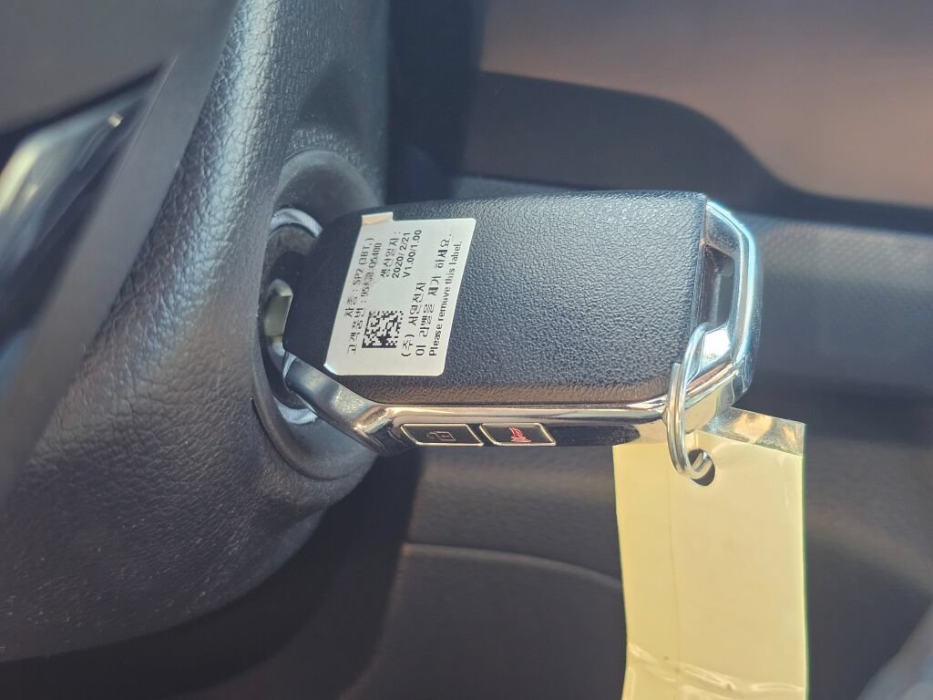 Used 2021 Kia Seltos S AWD/4WD image 16