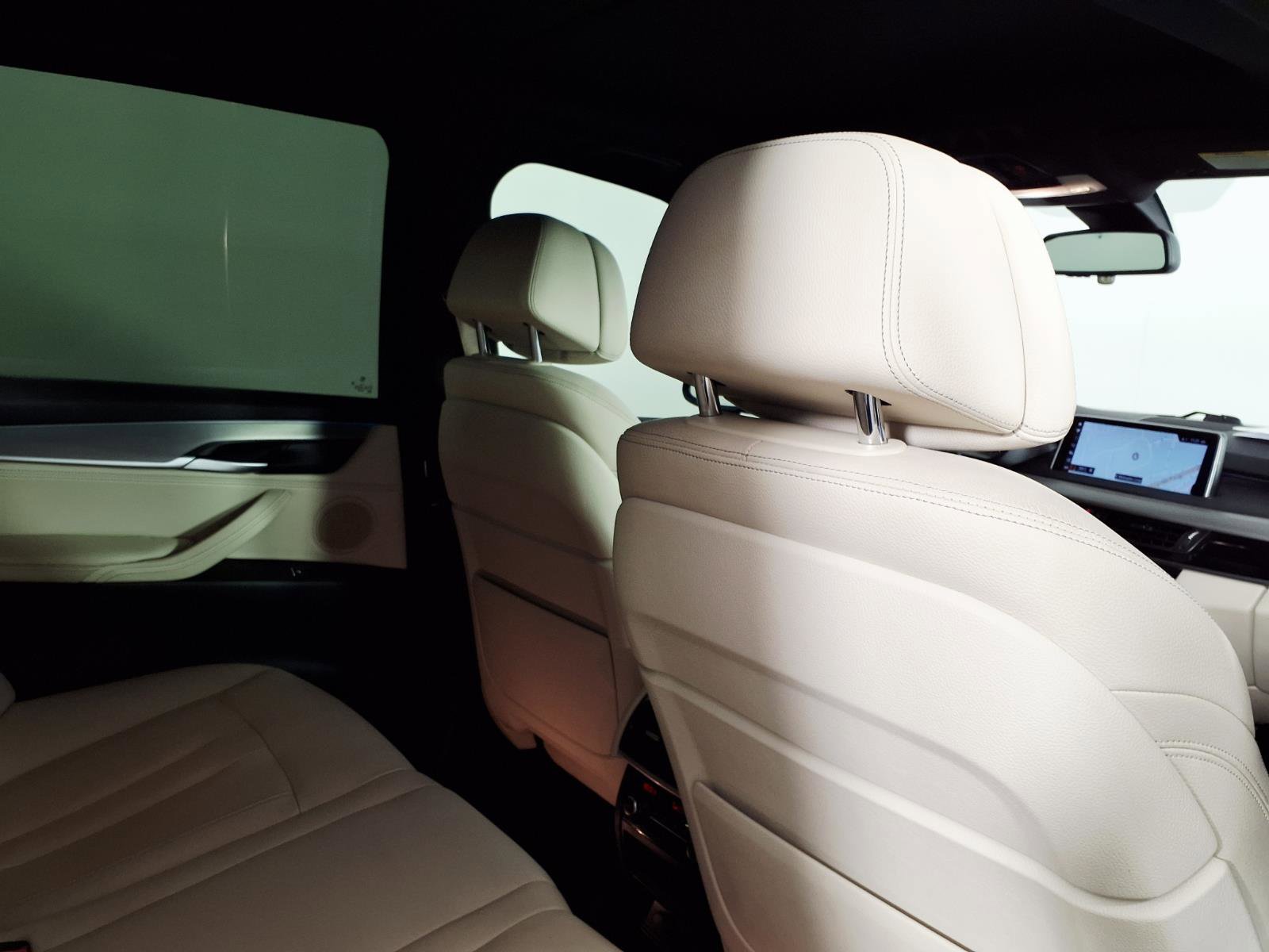 Used 2018 BMW X5 xDrive35i image 12