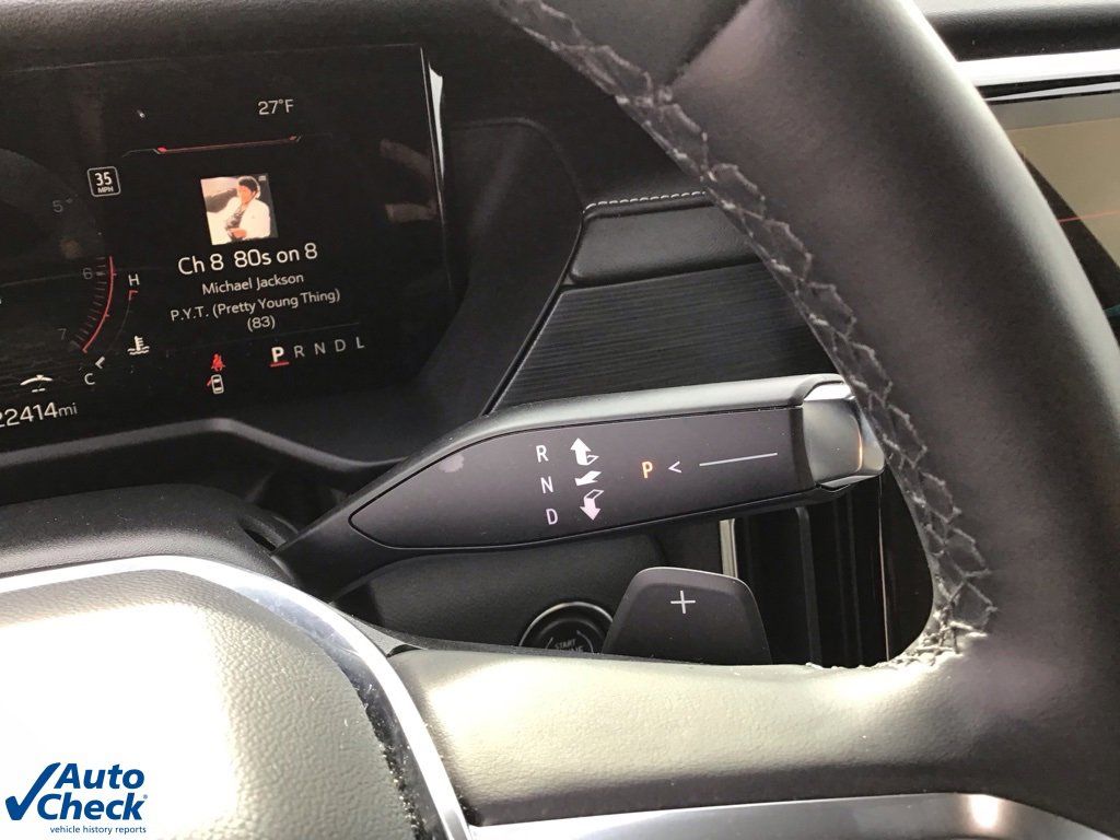 Used 2025 GMC Acadia Elevation image 35