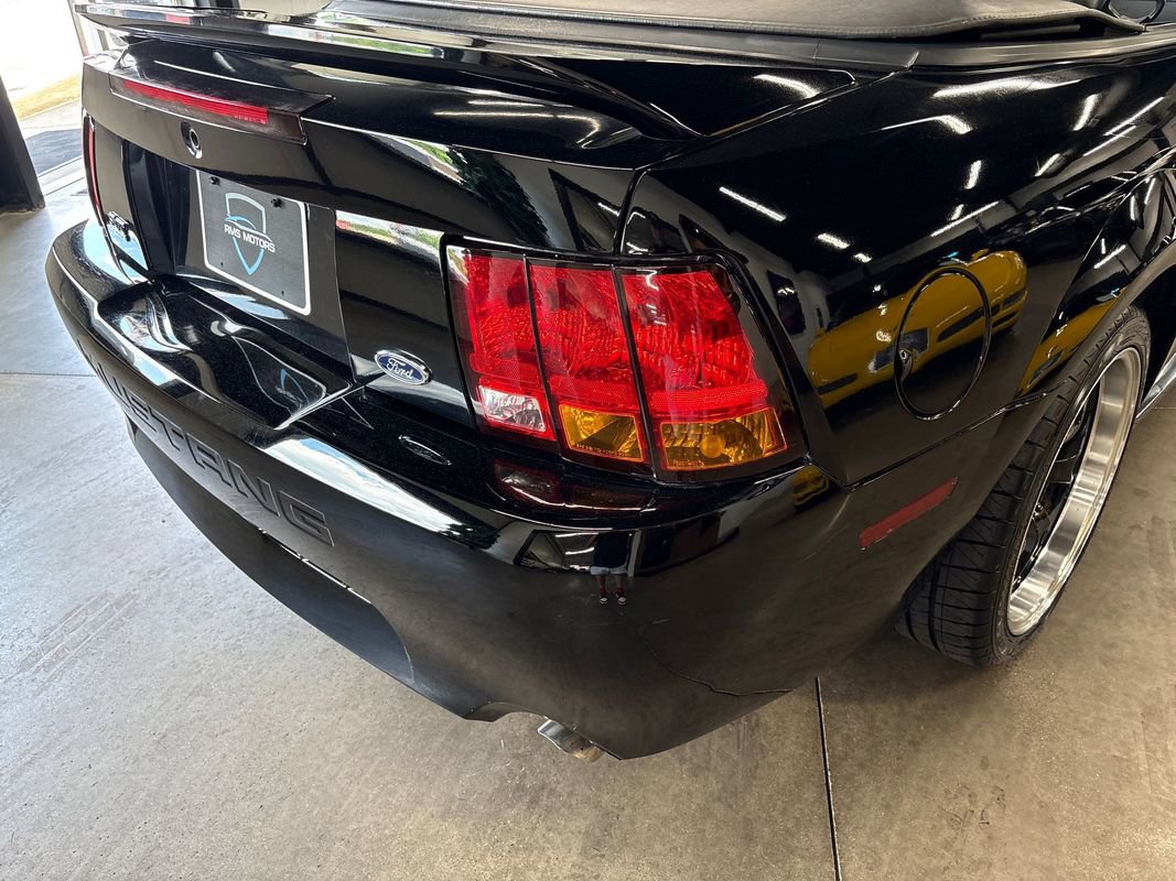 Used 1999 Ford Mustang Cobra RWD image 27