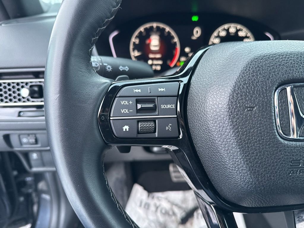 Used 2025 Honda Civic Sport image 15