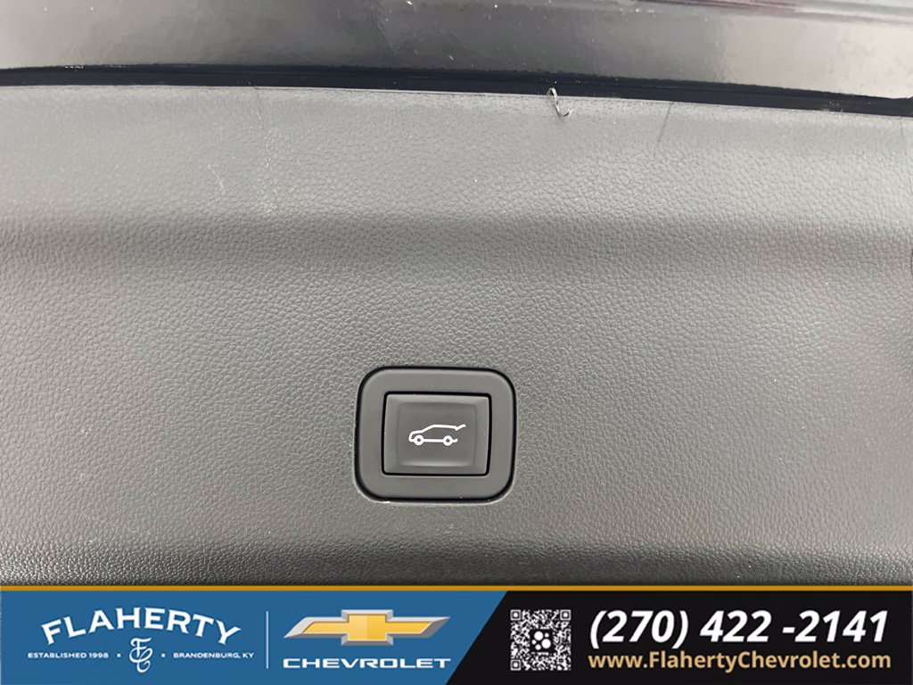 Used 2025 Chevrolet Tahoe Z71 AWD/4WD image 21